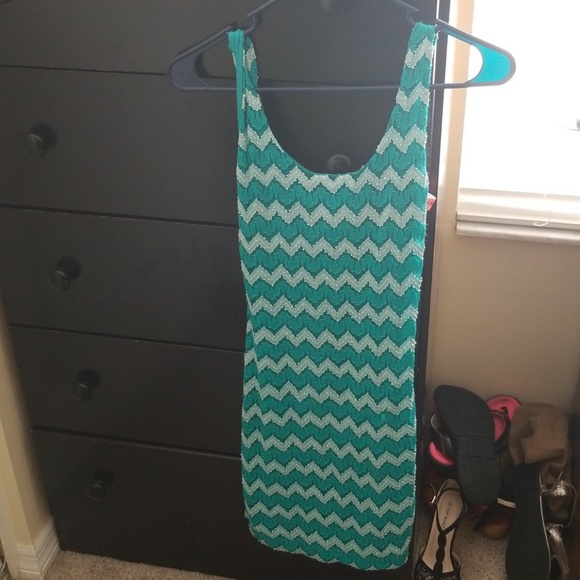 Mini dress - Picture 1 of 2